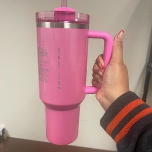 Stanley x Starbucks Winter Pink 40oz Tumbler